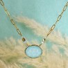 collier fantaisie et son motif ovale doré