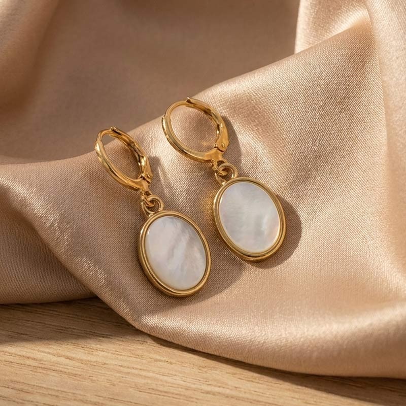 ELI- earring with mother of pearl